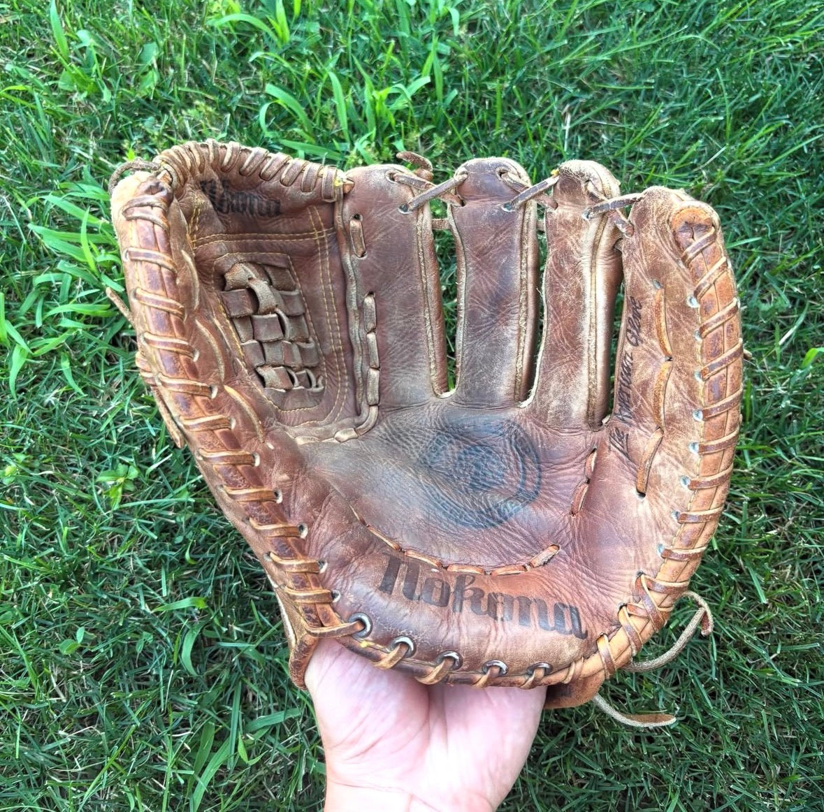 Before glove restoration