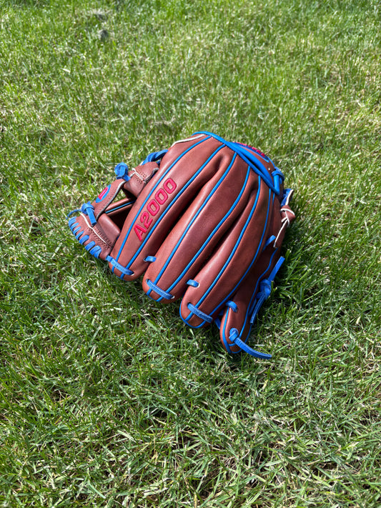 Wilson A2000 11.75in DS7