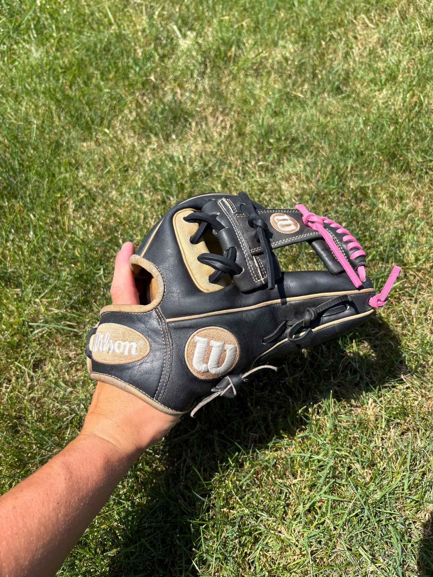 Wilson A2000 11.5in 1786 RHT